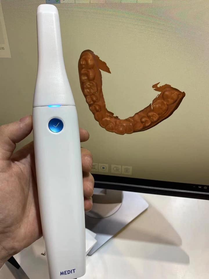 Medit i500 Intraoral Scanner Medit i500 Intraoral Scanner